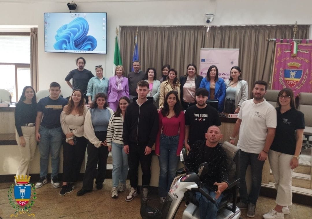 ERASMUS+ KA210 PROJEMİZİN 3. HAREKETLİLİĞİ İTALYA'NIN CALABRIA BÖLGESİ CROTONE KENTİNDE 04-09 KASIM'DA GERÇEKLEŞTİRİLDİ